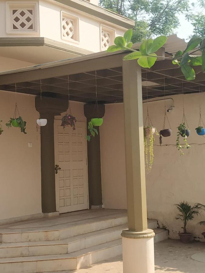Chandan Resort Puri Exteriör bild
