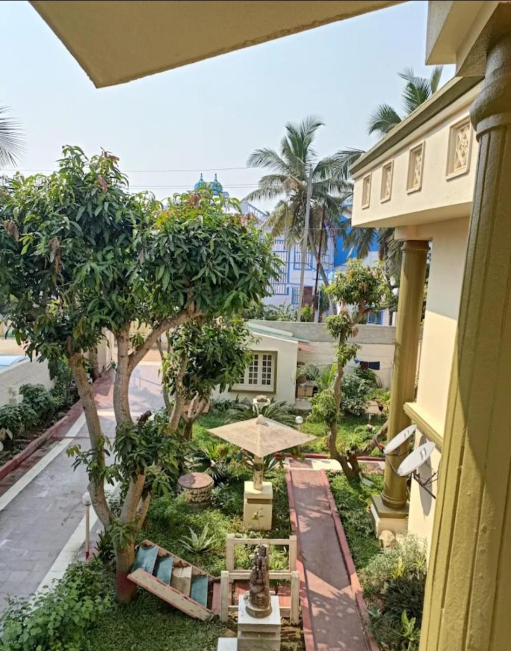 Chandan Resort Puri Exteriör bild